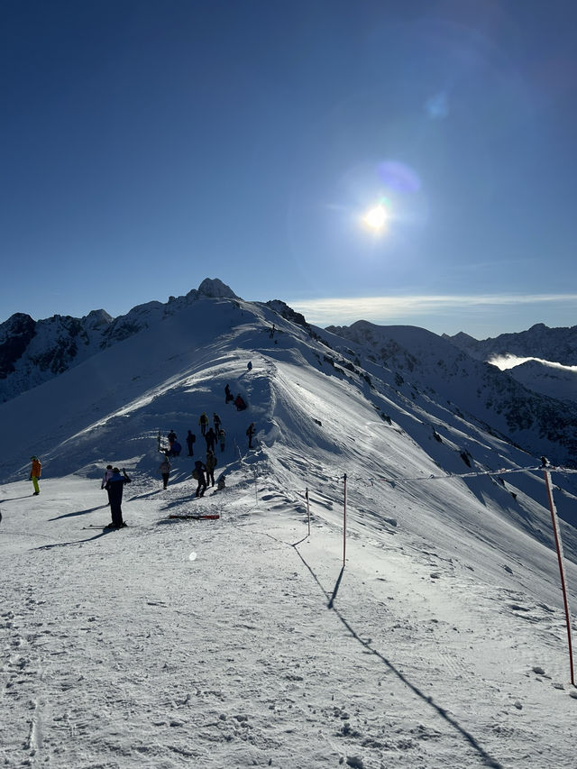 A Perfect Day in Zakopane: Mountains, Markets, and Tradition”