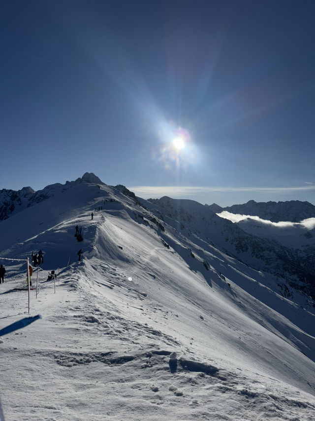 A Perfect Day in Zakopane: Mountains, Markets, and Tradition”