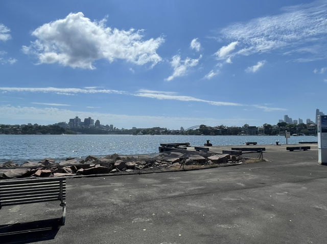 Beautiful scenery with great views of the Sydney Harbour Bridge and CBD