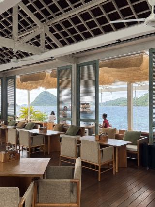 RELAXING RESTAURANT IN LABUAN BAJO 🇮🇩