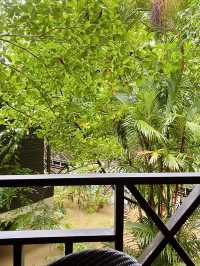“Serenity on Stilts: Mulu Marriott Resort & Spa Above the Water”