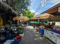 เดินเล่นชิวๆที่ตลาดบางน้ำผึ้ง