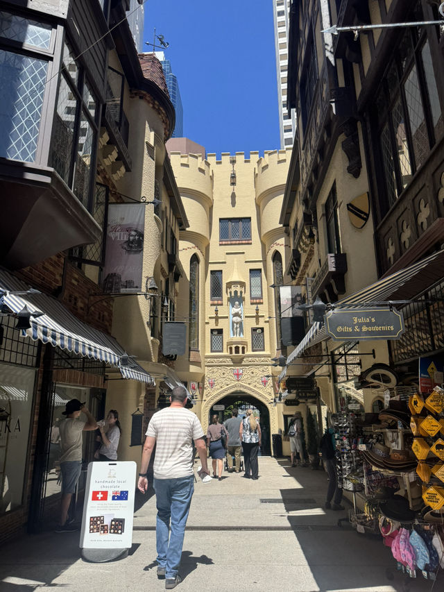 Charming London Court of Perth’s CBD