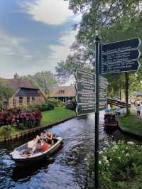 Giethoorn in Spring: A Fairytale Boat Ride Through the “Dutch Venice”