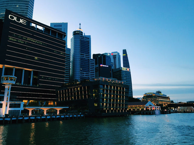 Evening Stroll to The Promontory @ Marina Bay