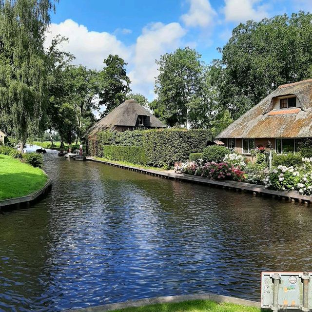 Giethoorn Village