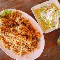 กินหอยใหญ่ที่สุราษฎร์กัน