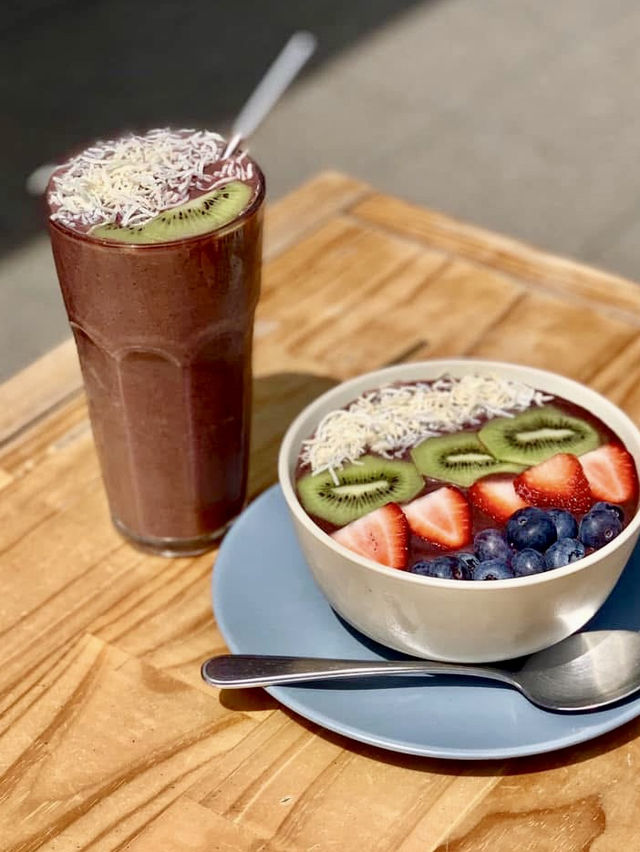 Bostons Espresso - Cafe