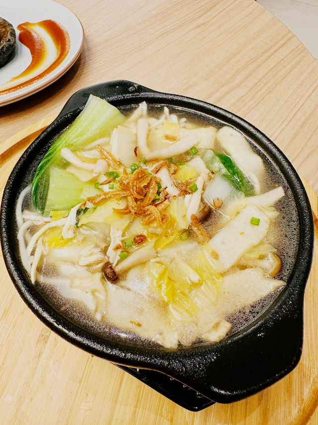 A Nostalgic Feast at Hock Kee Kopitiam