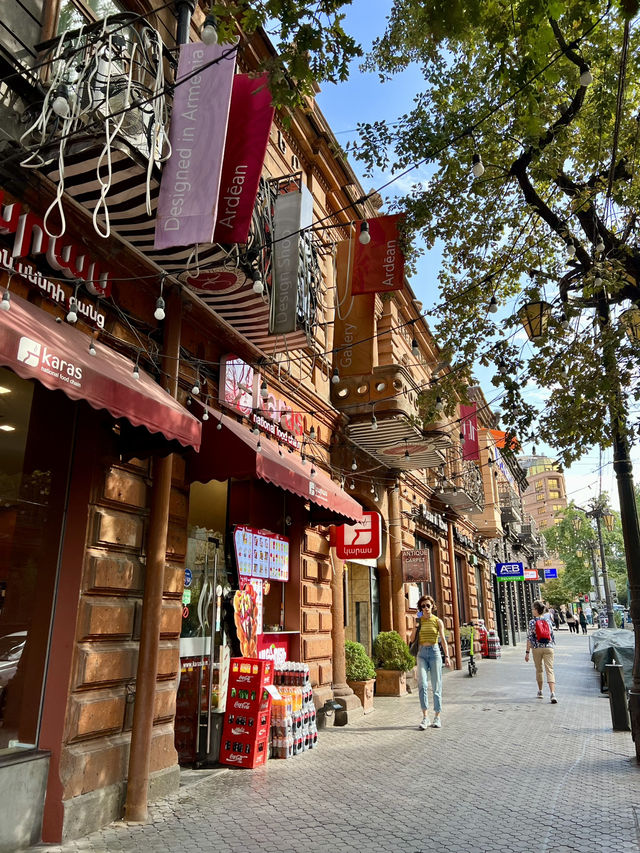Spring Trip to Armenia: Strolling Through Yerevan