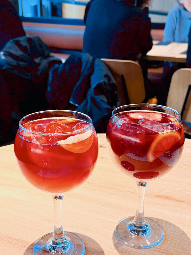 마드리드의 현지인 가득한 맛집🍷