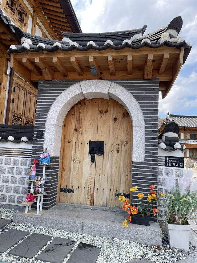 ウンピョンハノク村