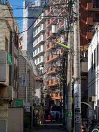 レトロとモダンが交差する街、三軒茶屋スナップ