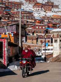 Hidden Buddhist Kingdom in the Mountains