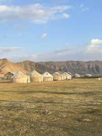 🛖 🐴 🏔️ The most scenic road in Kyrgyzstan 