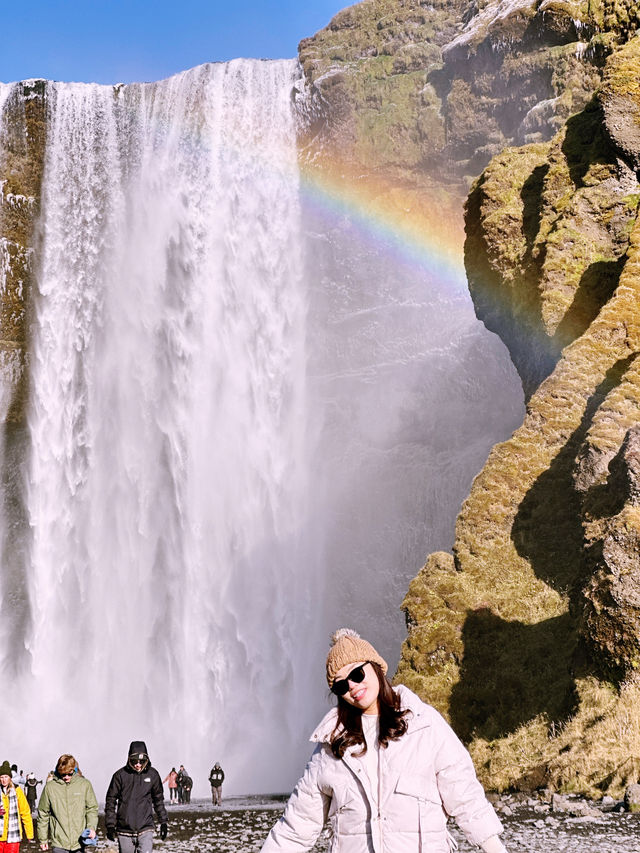 Waterfalls, Black Beaches & Northern Lights Dreams: Iceland Day 3! 🌊🌌✨