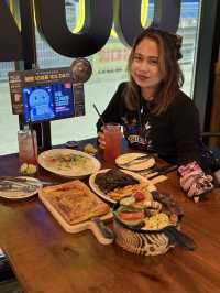 Loved for it's Cozy Vibe, Diversed Menu and Affordable Prices.