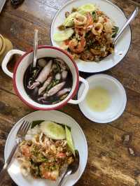 ตะลอน Sea อร่อยจนอยากไปซ้ำ
