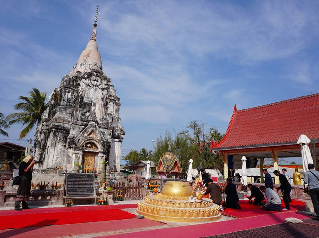 🌿 Savannakhet Slow Burn: Vintage Vibes, Mekong Sunsets & the Best Sandwich in Laos! 🥖  