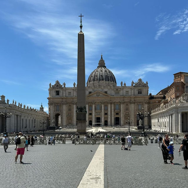 A Divine Weekend at the Pope’s Residence: Vatican Splendor & Roman Soul