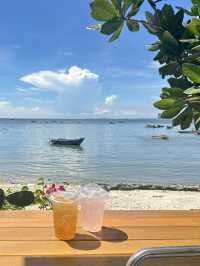 Little Town Sriracha : คาเฟ่ลับศรีราชาติดริมทะเล