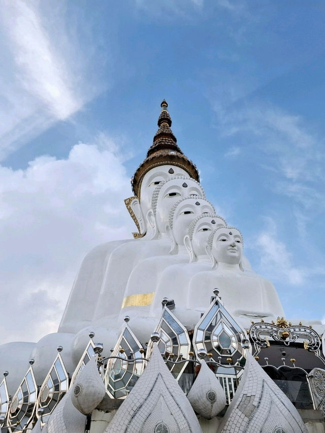 พระเจ้าห้าพระองค์ @ วัดพระธาตุผาซ่อนแก้ว