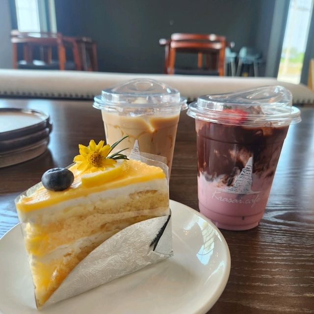 ร้านคาเฟ่สวยที่เจอโดยบังเอิญ กระซ้าย.คาเฟ่ 🌼