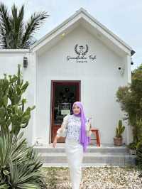 Grandfather cafe - พังงา 