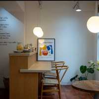 LARS COFFEE AND BAKERY