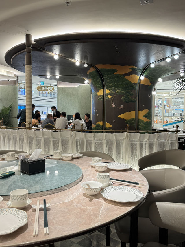 【香港】 圍方內的宮廷風粵菜！