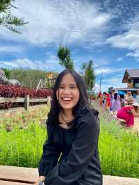  “สวนลุงเวศน์” 🌳 ดอกไม้บาน คนก็แฮปปี้! 📸💚
