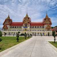 สักการะพระพุทธมงคลศรีสุโขทัย พระเนื้อทองคำ