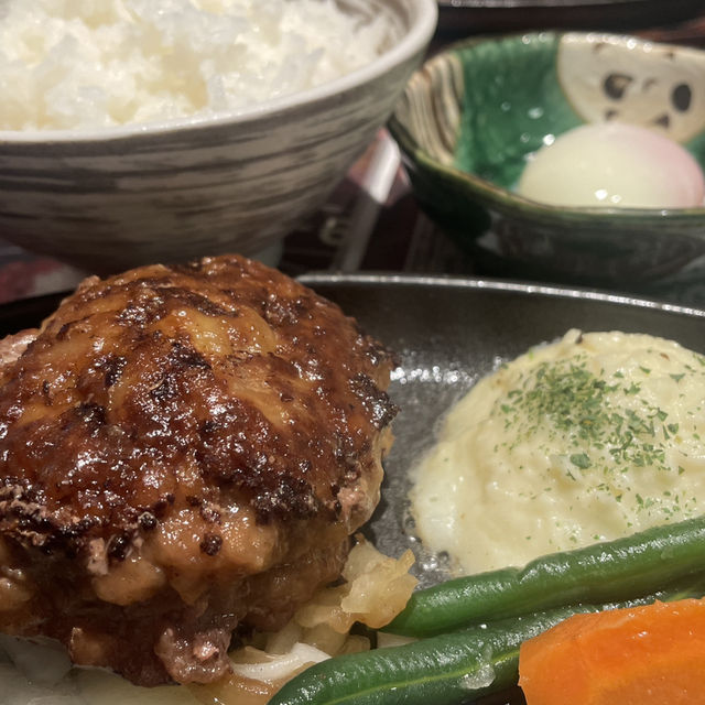 【千葉/船橋🇯🇵】飲めるハンバーグ？！将泰庵
