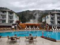 แช่น้ำแร่ ฟีลสปาหรู ที่ Pam Thermal Hotel Clinic 