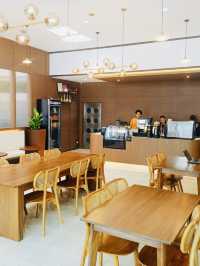 Posto. Dining