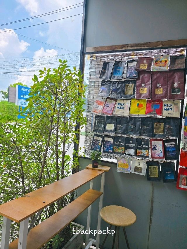 Routine Coffee ‘n More ร้านประจำของเราเอง ❤️👍