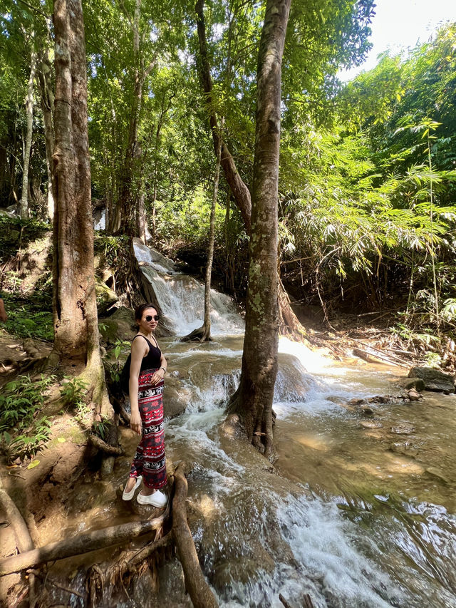 น้ำตก ผาตาด ทองผาภูมิ