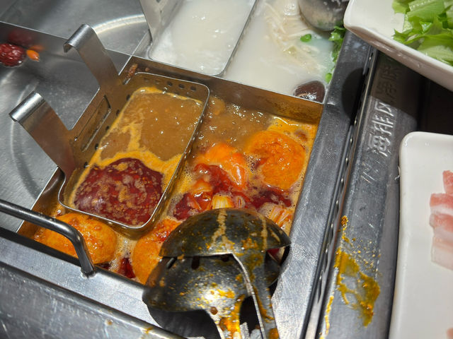 A One-of-a-Kind Hot Pot Experience with Satay Celup Magic!