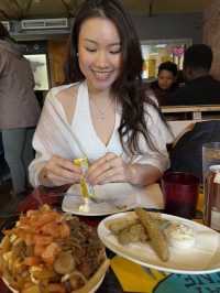Weekend 👣 in Montreal: Bagels & Poutine at Their Best