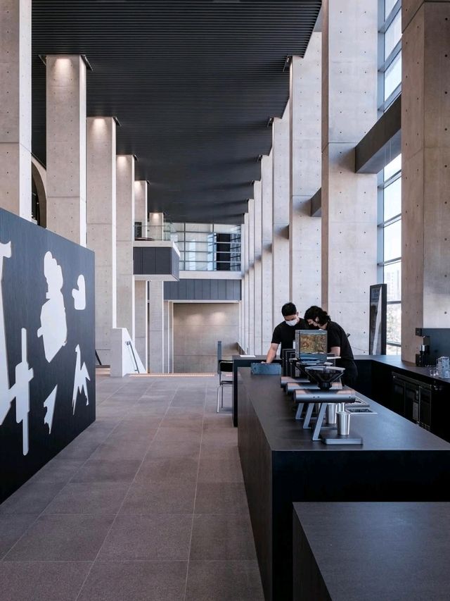 the LG art center