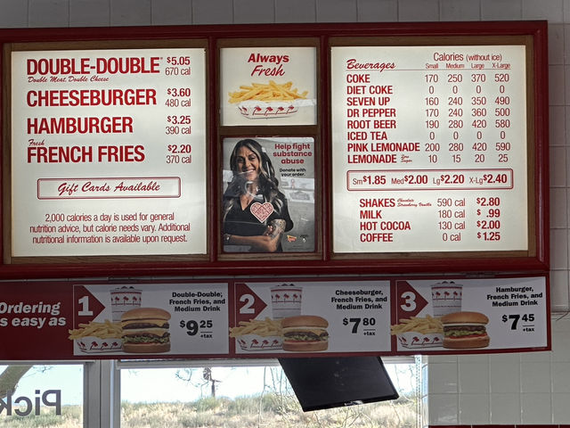 【In-N-Out Burger｜カリフォルニア発！シンプル＆絶品な大人気バーガー】