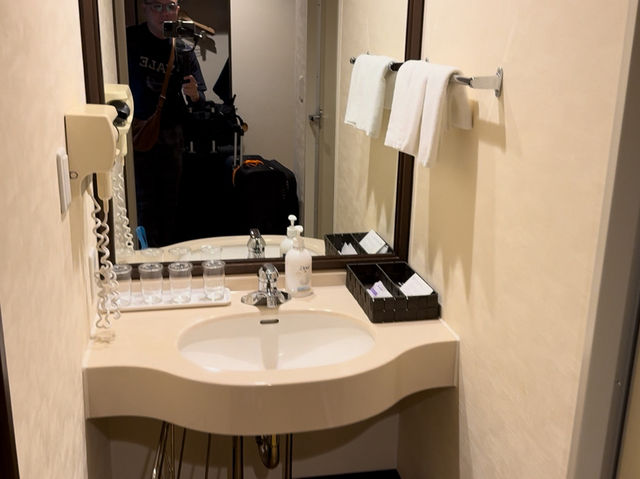 🏨 Holiday Inn Resort Miyazaki – Comfortable Stay by the Sea 🌊