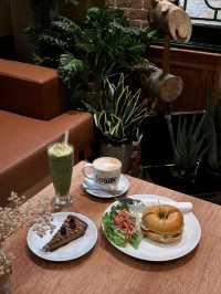Joma Bakery Café