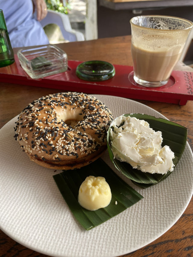 🇮🇩 Seniman Coffee Studio in Bali