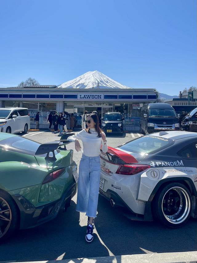 -河口湖Lawson 🗻全網唯一在車頂打卡🇯🇵