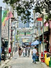 Memory Lane in Motion: A Morning at Pasar Karat, KL