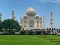 🌟 Taj Mahal, Agra – Where History Meets Heart 💞