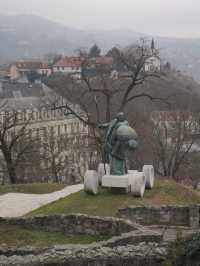 🇭🇺多瑙河寶藏小鎮｜埃斯泰爾戈姆旅行攻略