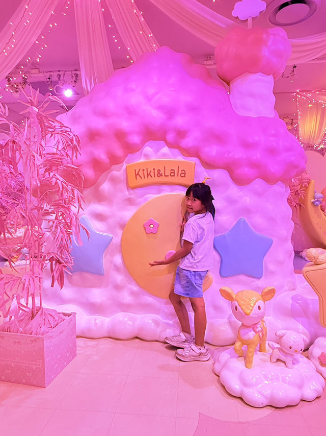 三麗鷗彩虹樂園 小女生的偶像及拍照景點