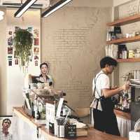  Hi Babe Café